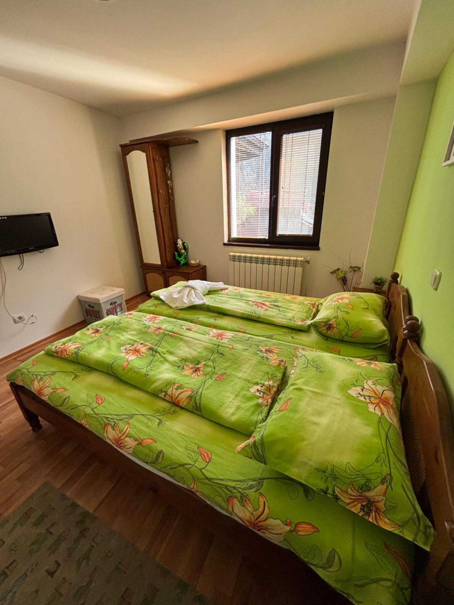 Йовковата Къща Hotel Чифлик Екстериор снимка